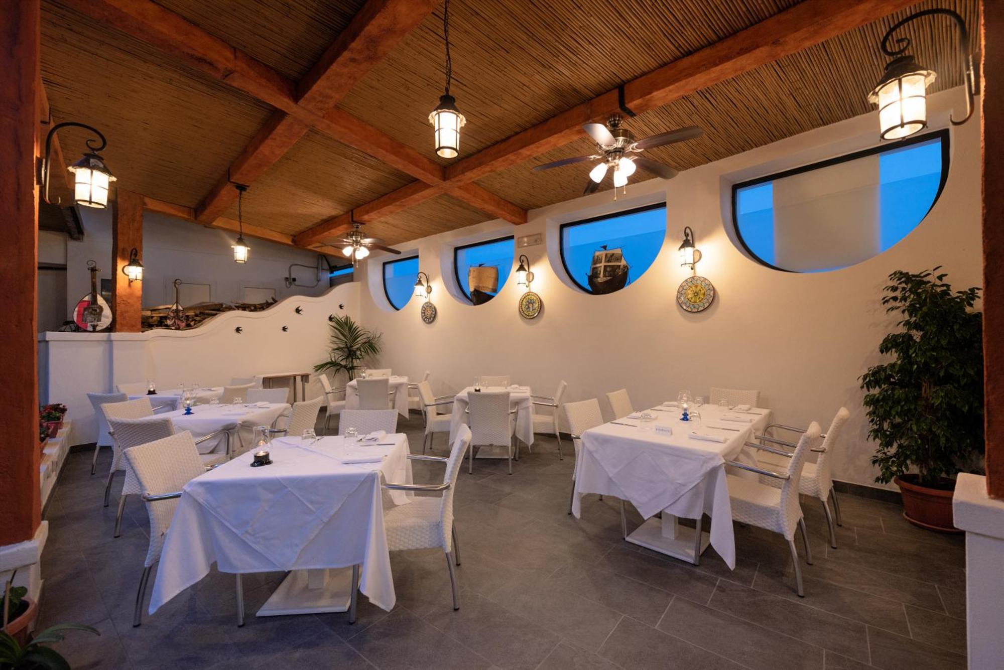 Hotel Villa Sirena Sant'Angelo  Exteriör bild