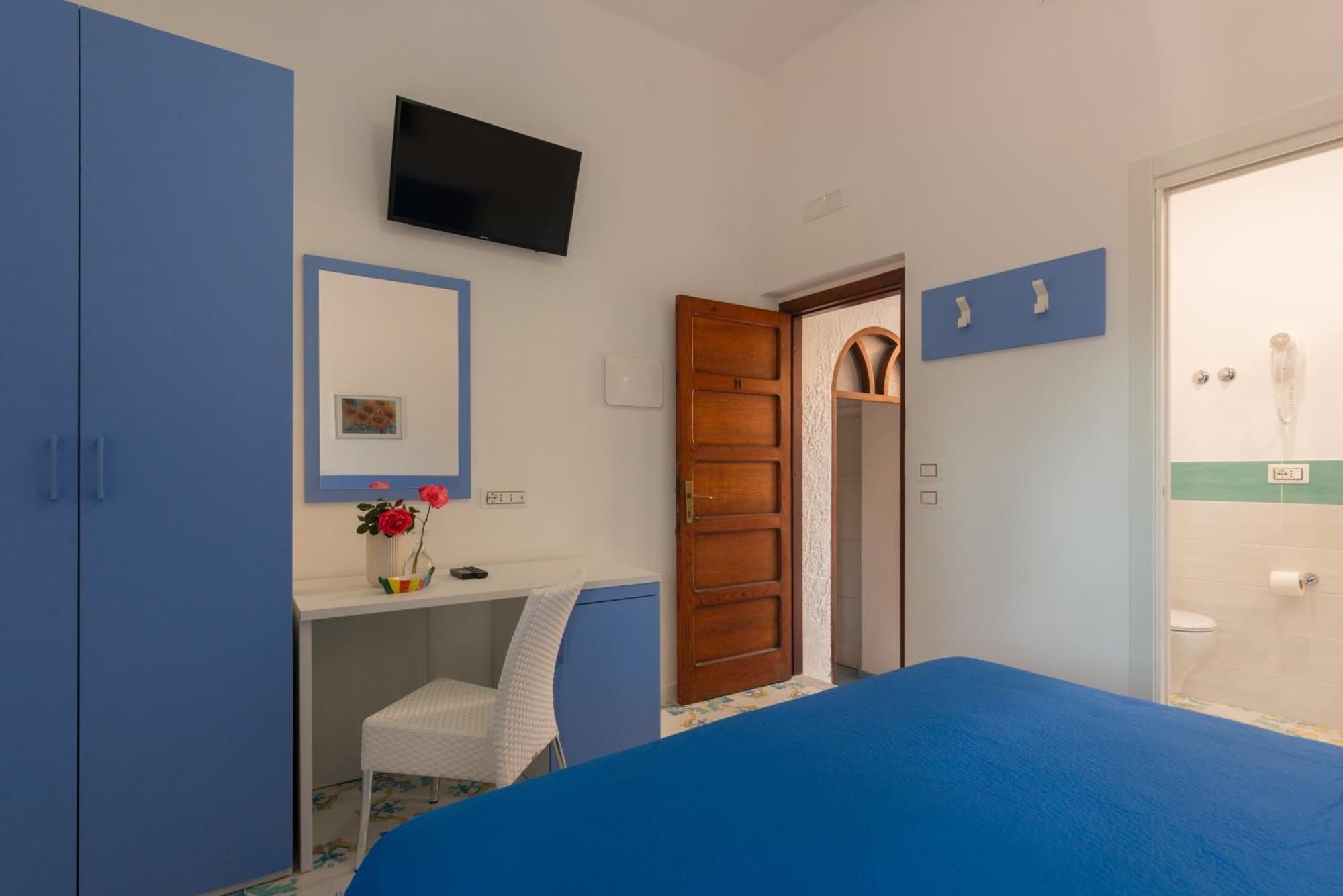 Hotel Villa Sirena Sant'Angelo  Exteriör bild