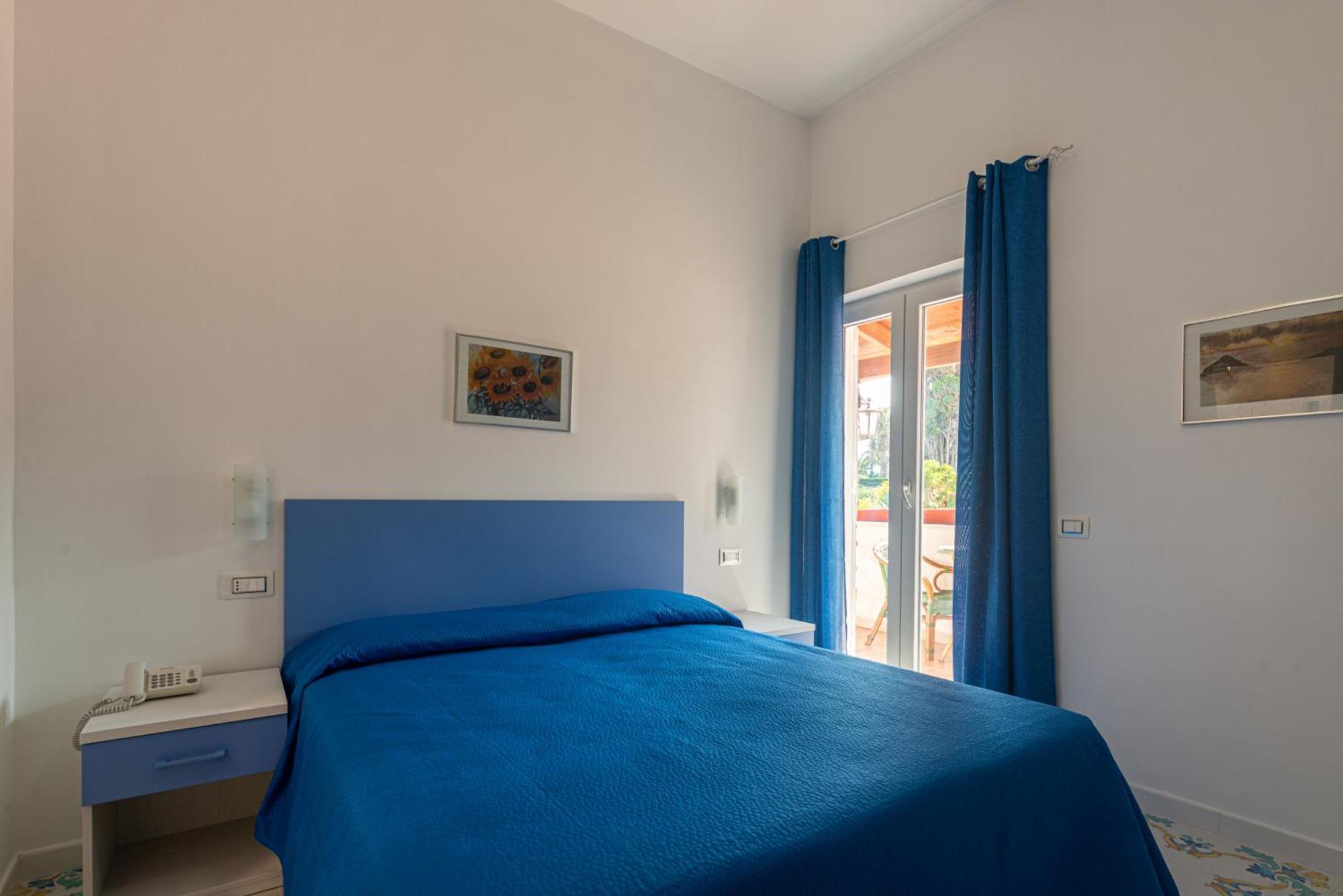 Hotel Villa Sirena Sant'Angelo  Exteriör bild