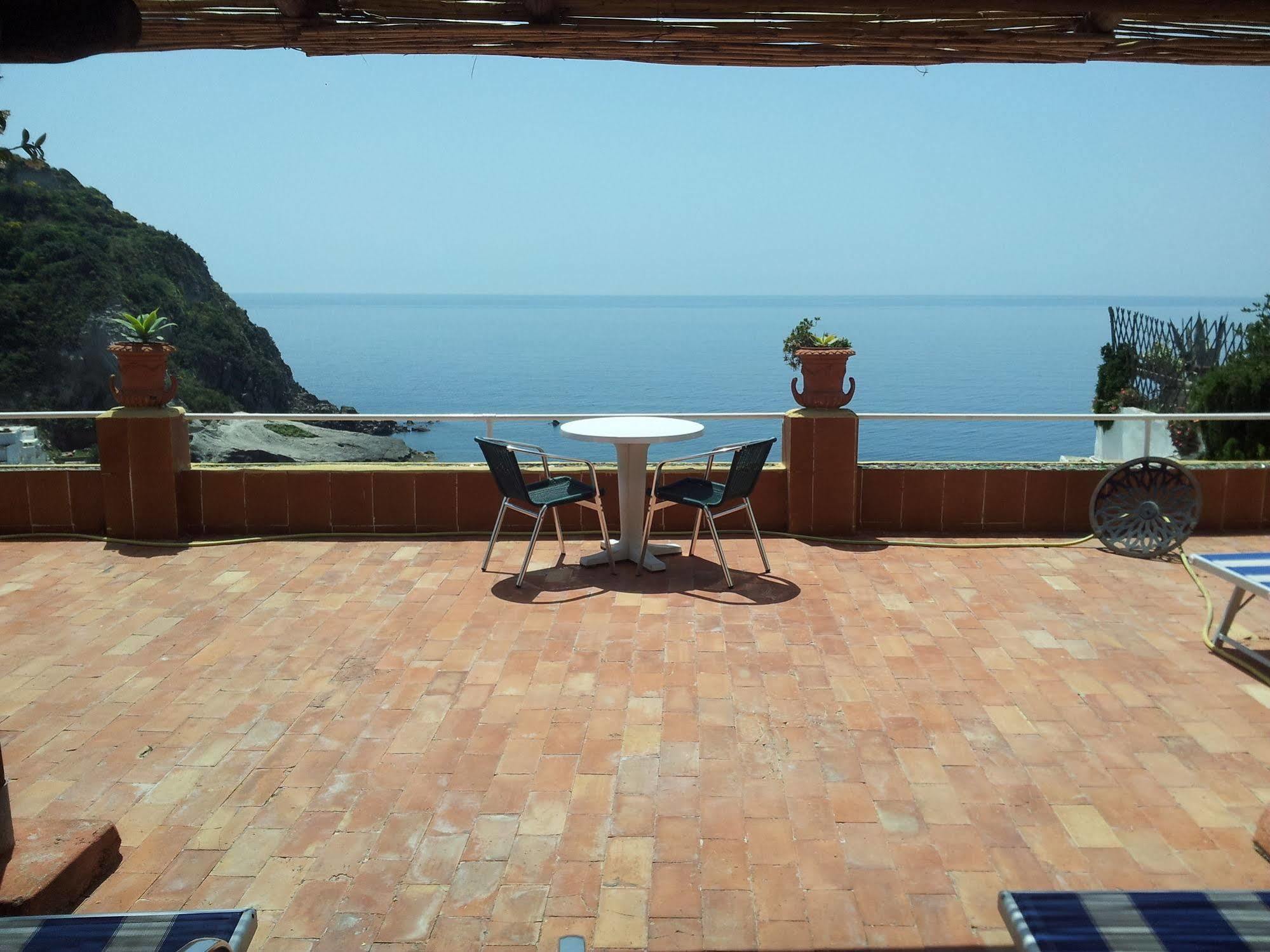 Hotel Villa Sirena Sant'Angelo  Exteriör bild